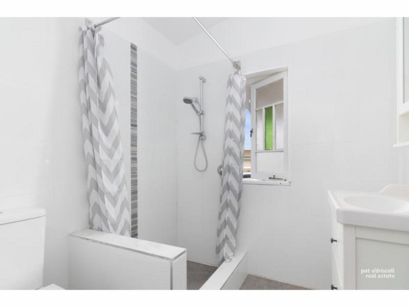 13 Edward Street, Berserker QLD 4701